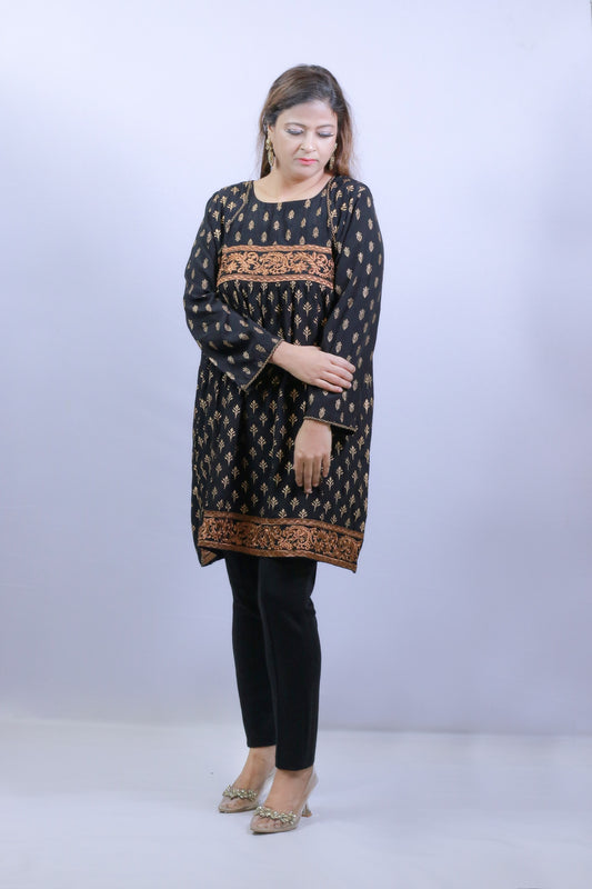 1pcs Short Shirt In Rich Black Base