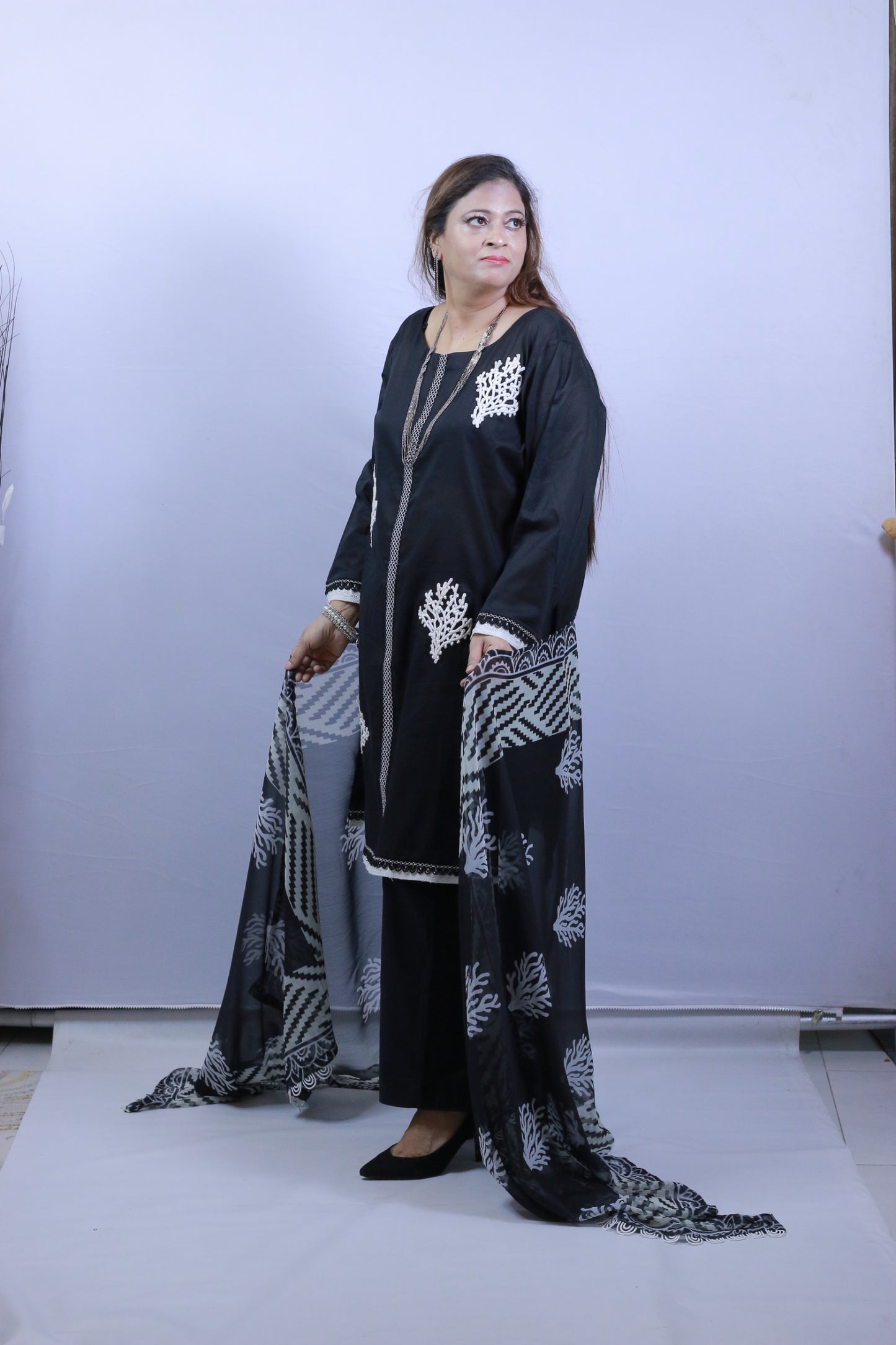 3Pc Embroidered suit in Black